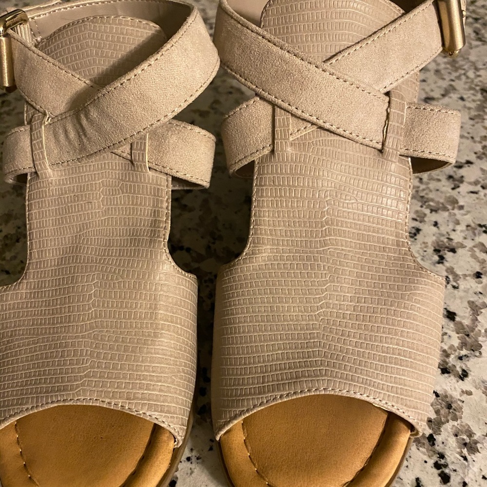 DR.SCHOLL’S SHOES SIZE 7.5